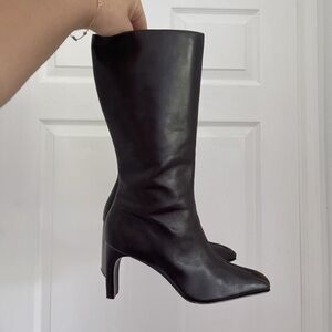 Sleek Black Heeled Boots for Women
